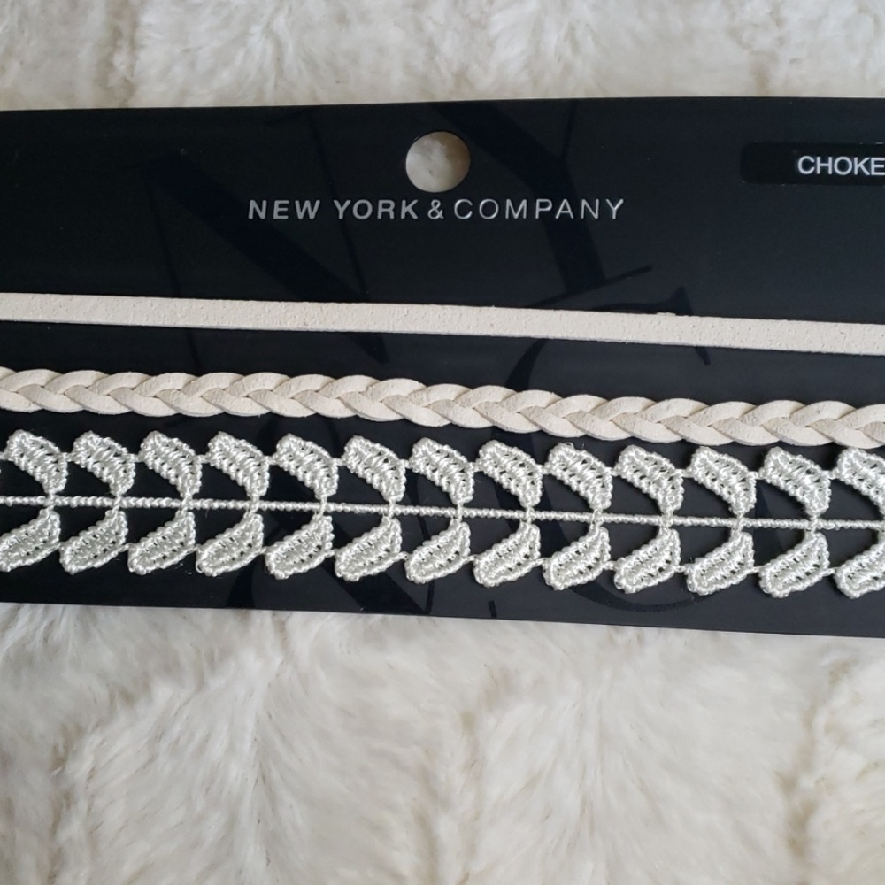 NWT 3 Piece Choker Set